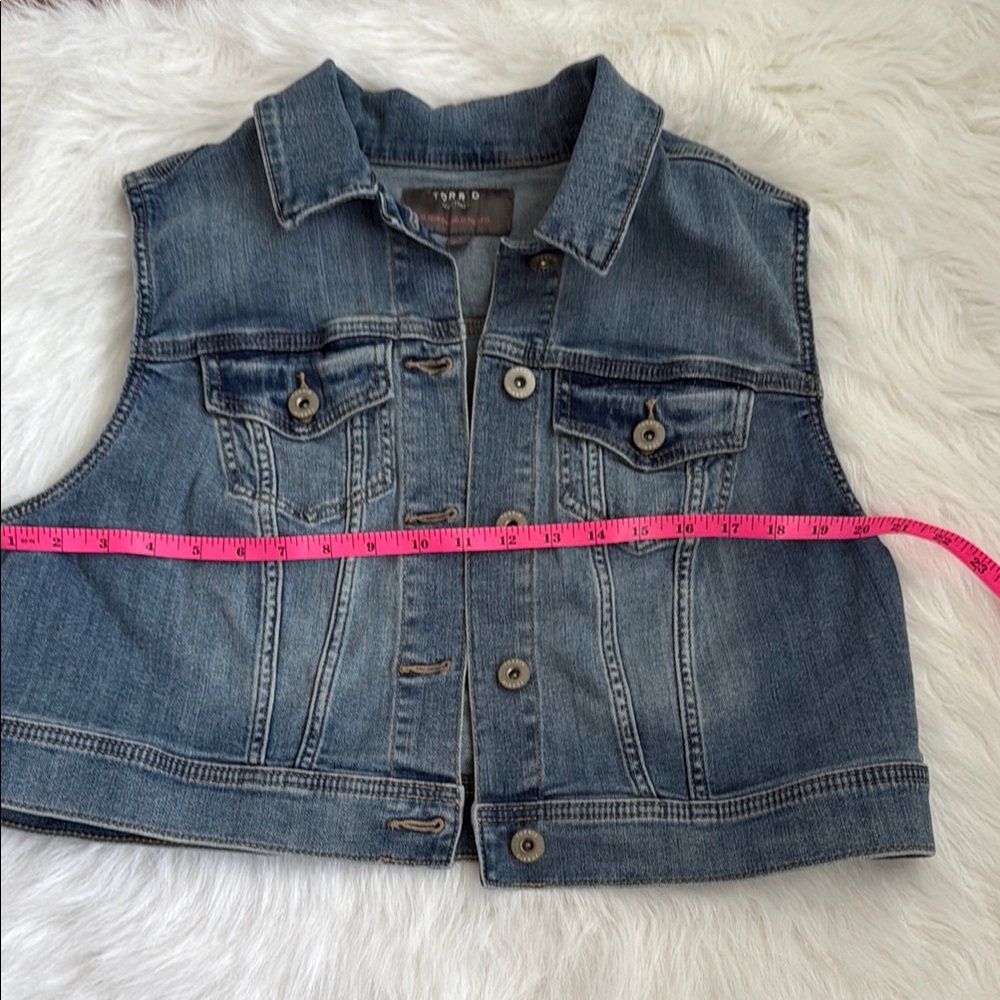 Torrid Blue Denim Vest Cropped Sleeveless - Picture 8 of 10